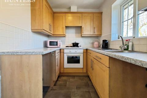 2 bedroom apartment to rent, Valley Grove, Lundwood, Barnsley