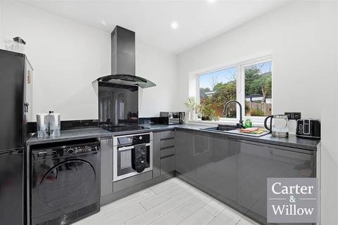 undefined, Sandown Avenue, Essex