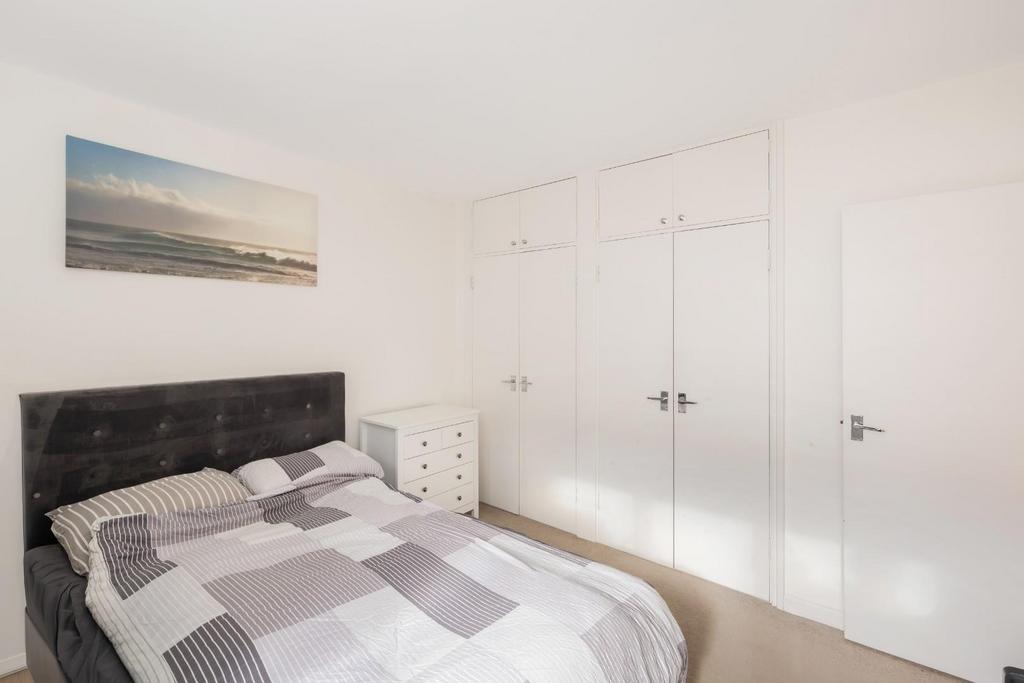 Flat 34, 6 Porchester Terrace Hi-13.jpg