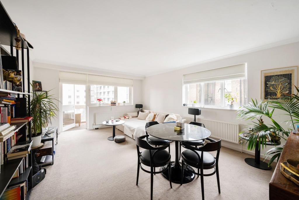 Flat 34, 6 Porchester Terrace Hi-1.jpg