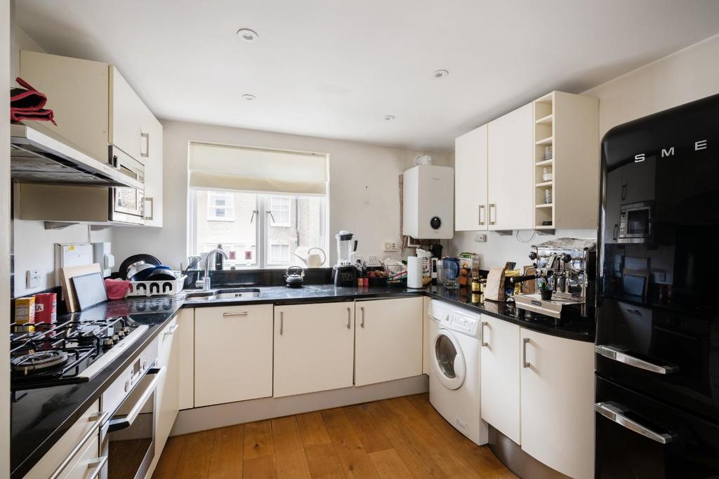 Flat 34, 6 Porchester Terrace Hi-8.jpg