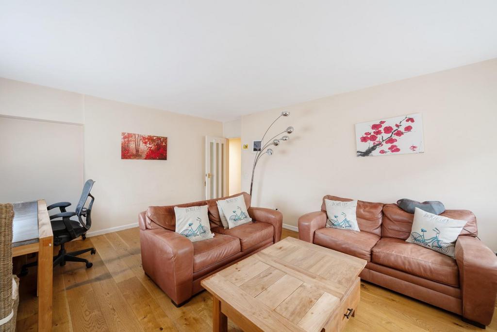 Flat 35, 6 Porchester Terrace Hi-3.jpg