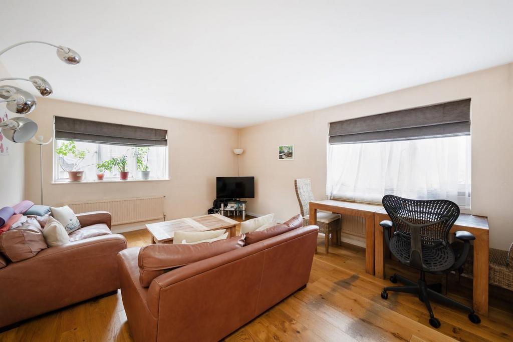 Flat 35, 6 Porchester Terrace Hi-1.jpg