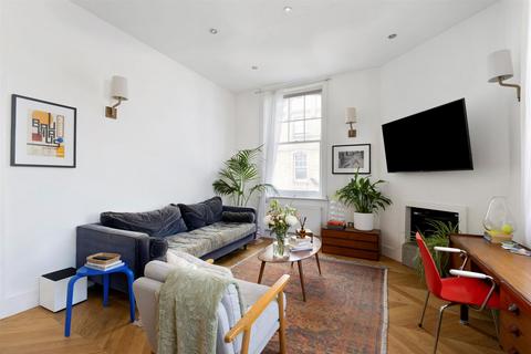 2 bedroom flat for sale, Garfield Road, London, SW11