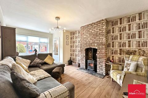 3 bedroom semi-detached house for sale, Elsinore Avenue, Irlam, M44