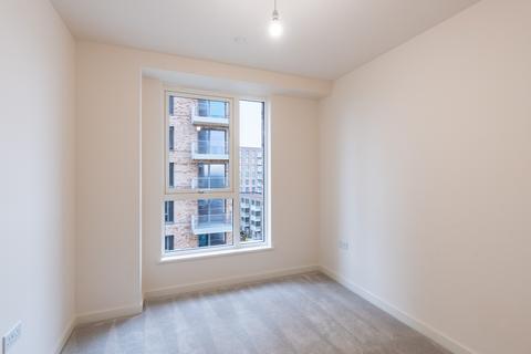 2 bedroom flat to rent, Eastman Road, Harrow HA1