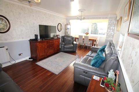 undefined, Carlton Close, Upminster RM14