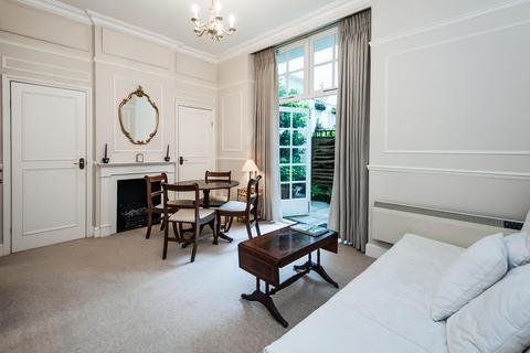 Warwick Square, London, SW1V
