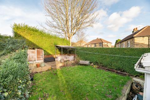 2 bedroom semi-detached house for sale, Moorland Avenue, Guiseley LS20