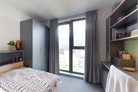 1 bedroom private hall to rent, Saint James Road