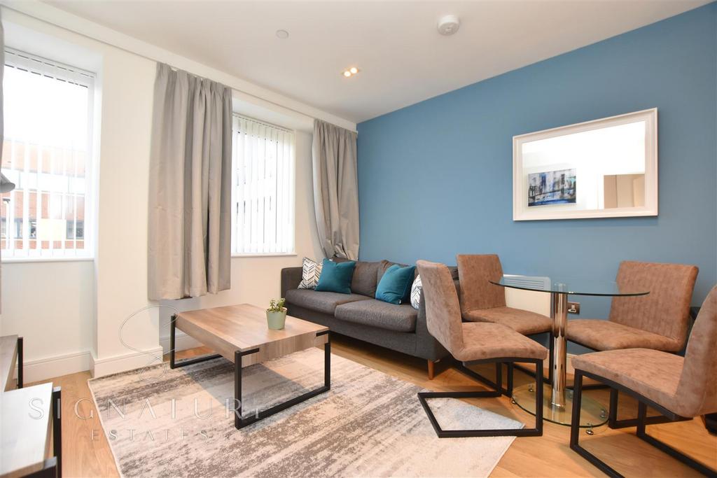 Living Room  1.jpg