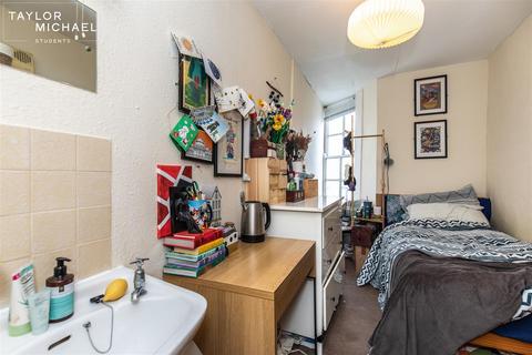 undefined, Bedford Square, Brighton