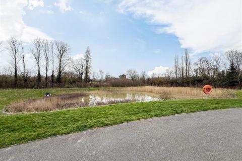 undefined, Pond View, Burnham-On-Crouch