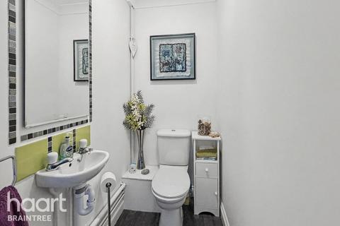 3 bedroom terraced house for sale, Rowan Way, Dunmow