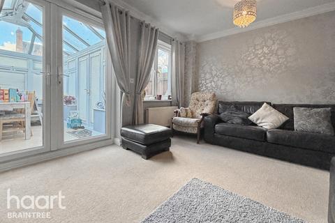 3 bedroom terraced house for sale, Rowan Way, Dunmow