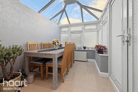 3 bedroom terraced house for sale, Rowan Way, Dunmow