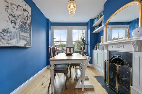 3 bedroom house for sale, Trafalgar Road, Wimbledon SW19