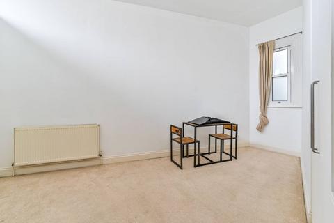 2 bedroom flat for sale, Caledonian Road, Caledonian Road, London, N7