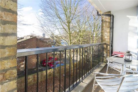 1 bedroom flat for sale, Penrose Street, Walworth, London, SE17