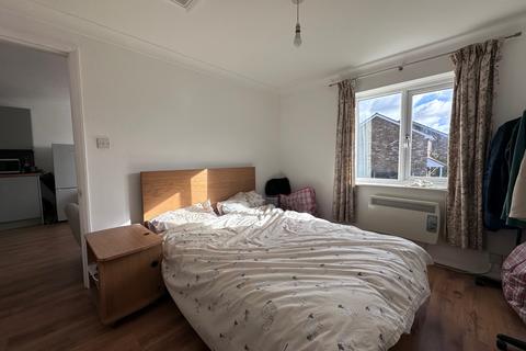 1 bedroom apartment for sale, Upshire Gardens, Bracknell RG12