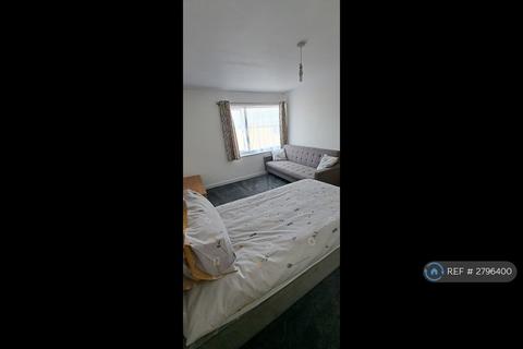 1 bedroom in a house share to rent, Hawthorn Way, Lower Stondon, Henlow, SG16