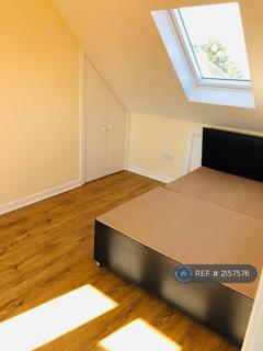 undefined, Babington Road, Dagenham, RM8