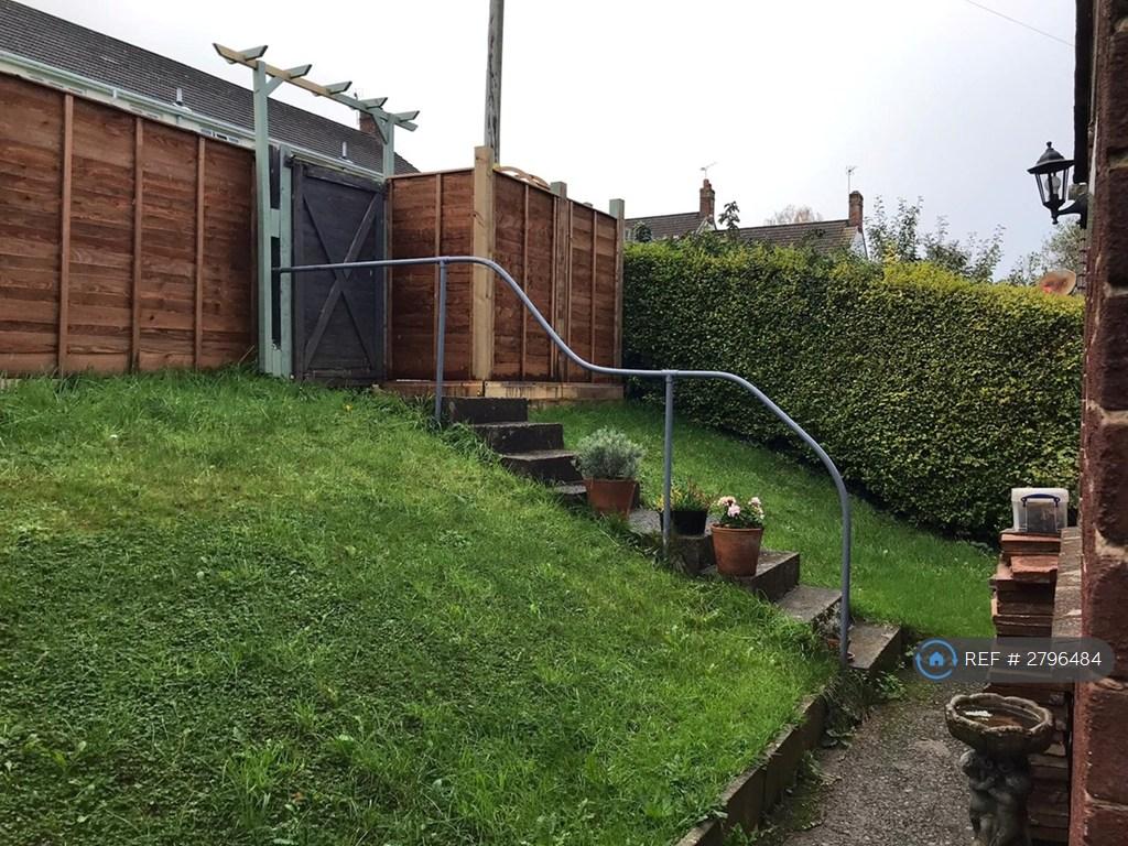 Front Garden 1