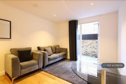 2 bedroom flat to rent, Hand Axe Yard, London, WC1X