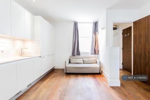 undefined, Gray's Inn Road, London, WC1X