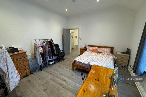 undefined, Bevois Mansions, Southampton, SO14
