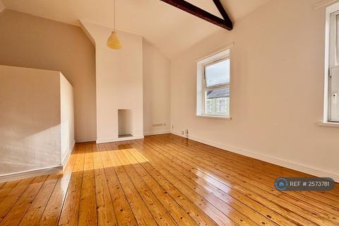 1 bedroom flat to rent, Emerald St, Cardiff, CF24