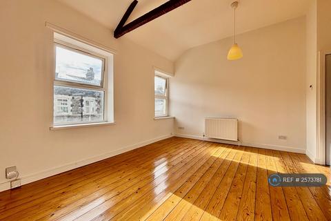 1 bedroom flat to rent, Emerald St, Cardiff, CF24