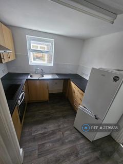 1 bedroom flat to rent, London Road, Grays, RM17