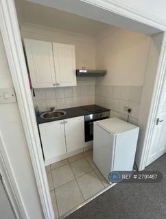 Studio to rent, Brentfield Gardens, London, NW2