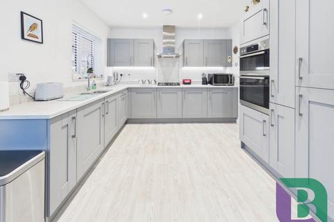 4 bedroom detached house for sale, Kings Grove, Cranfield MK43