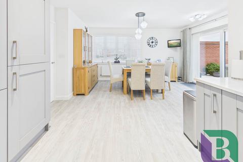 4 bedroom detached house for sale, Kings Grove, Cranfield MK43