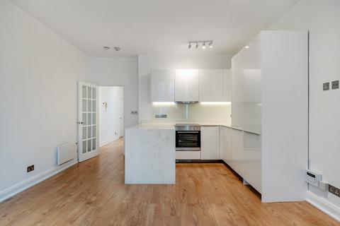 2 bedroom flat to rent, Finborough Road, London, SW10