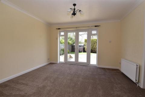 undefined, Southern Avenue, Redhill