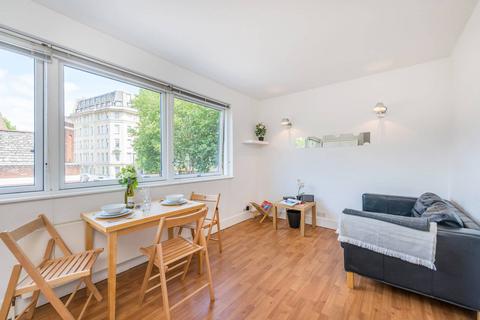 Frosa Mansions, Bloomsbury, London, WC1H