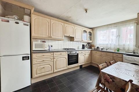 3 bedroom terraced house for sale, Grange Road, London E13