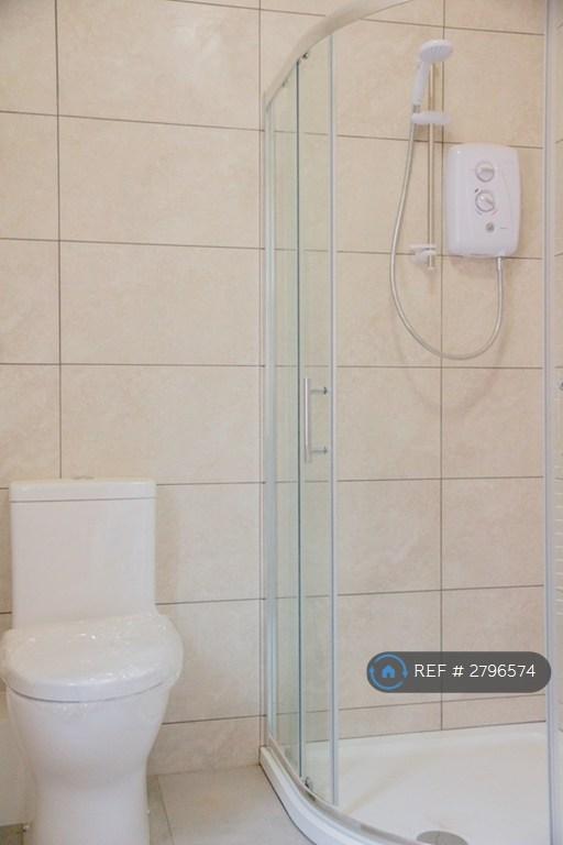 Shower Room1 Front