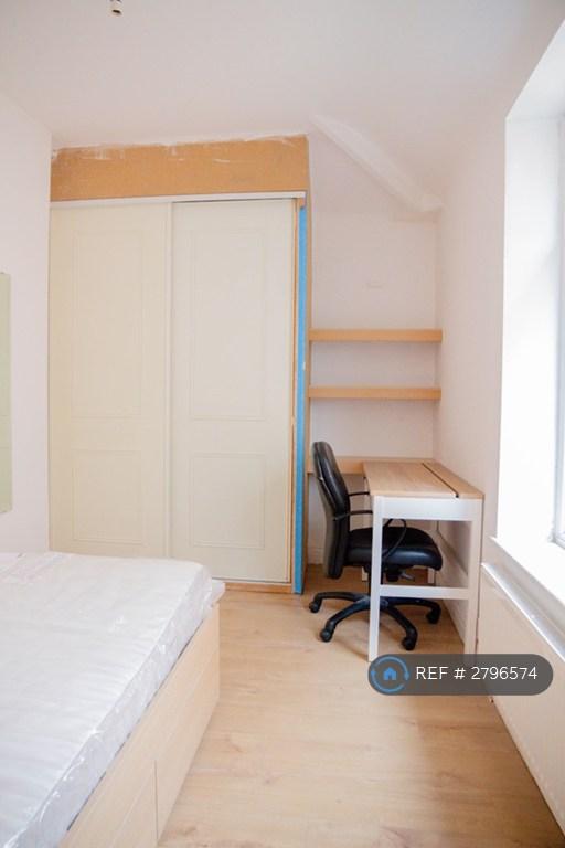 Room 5