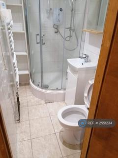 Studio to rent, Stifford Clays, Grays, RM16