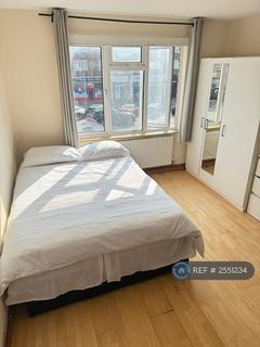 Studio to rent, Stifford Clays, Grays, RM16