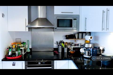 2 bedroom flat to rent, Drayton Park, London, N5