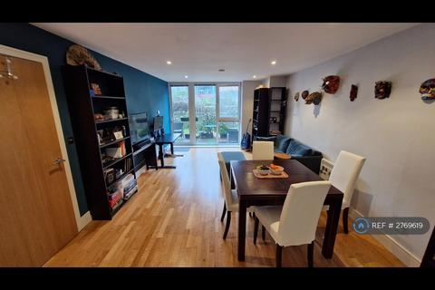 2 bedroom flat to rent, Drayton Park, London, N5
