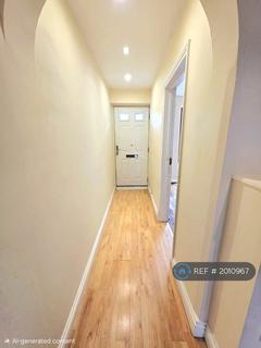 2 bedroom terraced house to rent, Beulah Road, Sutton, SM1