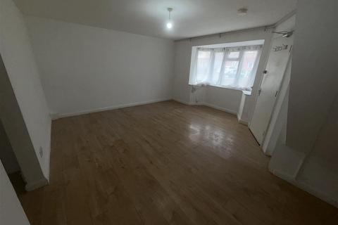 undefined, Sheppard Close, Enfield