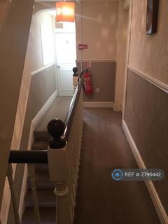 1 bedroom in a house share to rent, Victoria Road, Walton-Le-Dale, Preston, PR5