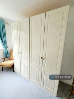undefined, Russell Road, Buckhurst Hill, IG9